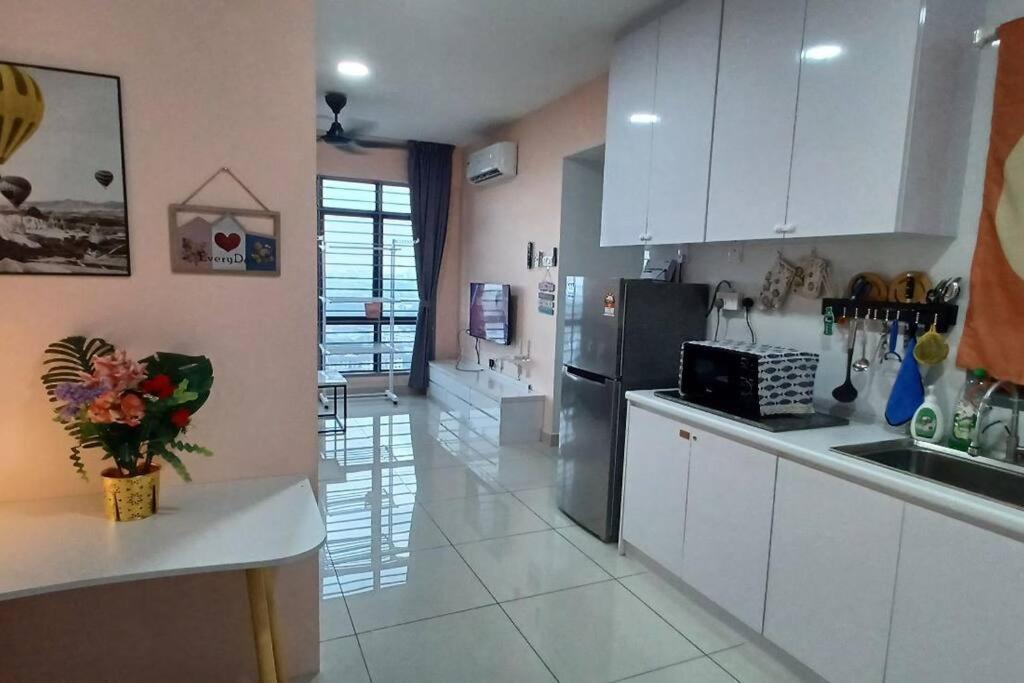 Homestay Arc Cozyhome Austin Hills 4-5Pax Johor Bahru Buitenkant foto