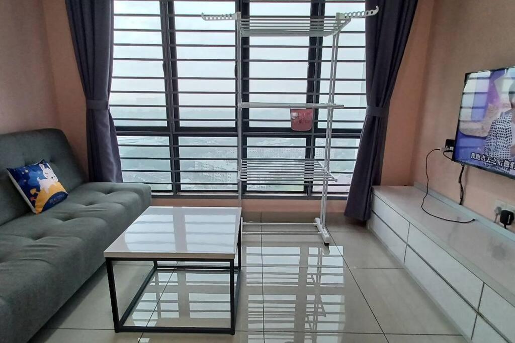 Homestay Arc Cozyhome Austin Hills 4-5Pax Johor Bahru Buitenkant foto